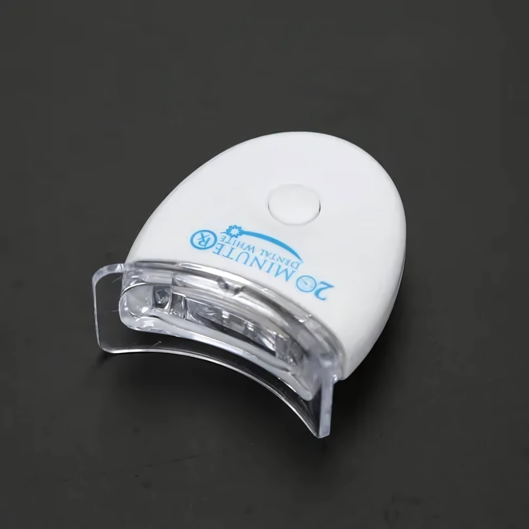 BLANQUEADOR DENTAL — Sonríe con seguridad y dientes visiblemente más blancos