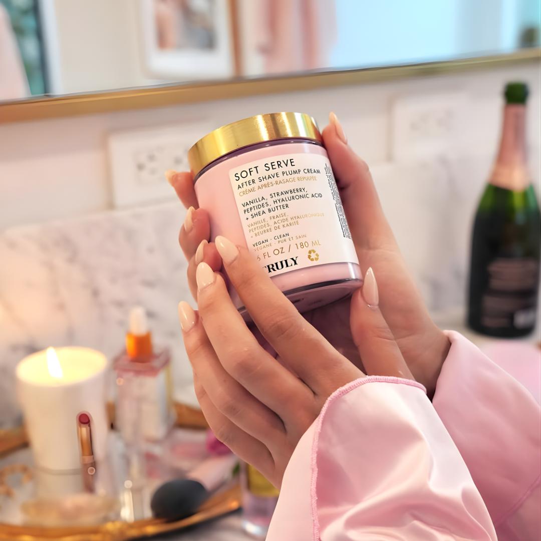TRULY CREAM SOFT SERVE – Hidratación, suavidad y firmeza para una piel irresistible
